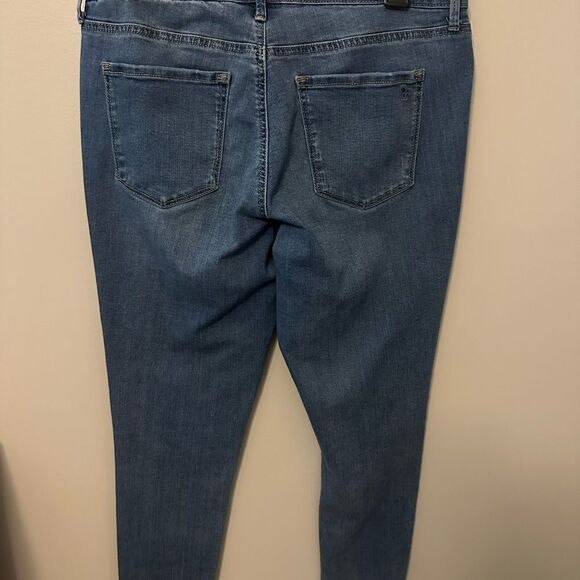 Classic Skinny Blue Women's Jeans Jessica Simpson size 31 - Picture 2 of 9